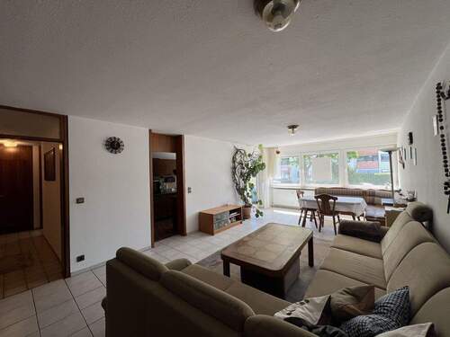 Wohnzimmer Ist-Zustand - 2 Zimmer Etagenwohnung in Schönaich