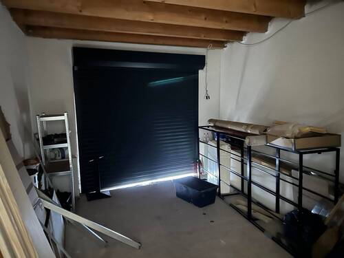 Garage innen - 4 Zimmer Mehrfamilienhaus, Wohnhaus in Blomberg