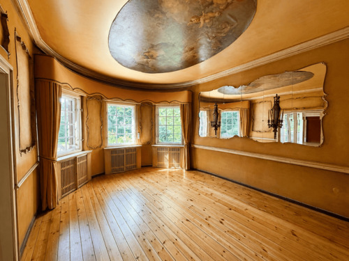 Zimmer - 7 Zimmer Einfamilienhaus zum Kaufen in Berlin