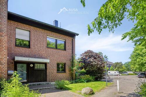 Außenansicht - 7 Zimmer Reihenendhaus zum Kaufen in Münster
