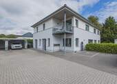 Bild 3 - 5 Zimmer Etagenwohnung in Friedrichsholm