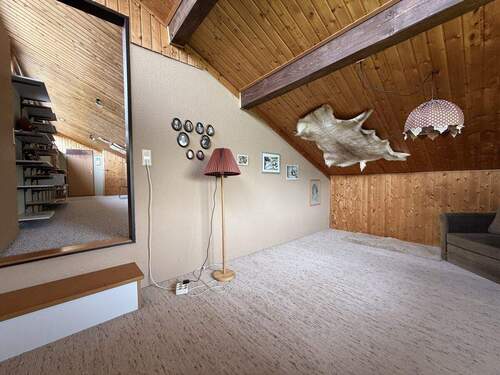  Schlafzimmer 5 / Dachboden - 