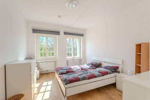 Schlafzimmer 1 - 