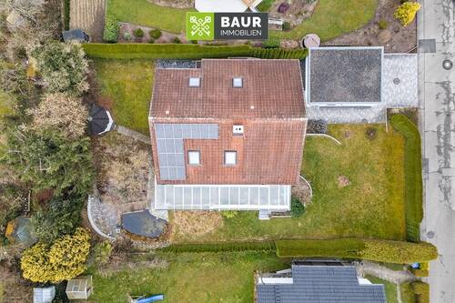 Grundstück - 8 Zimmer Einfamilienhaus zum Kaufen in Warthausen