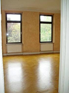 Zimmer 3 - 