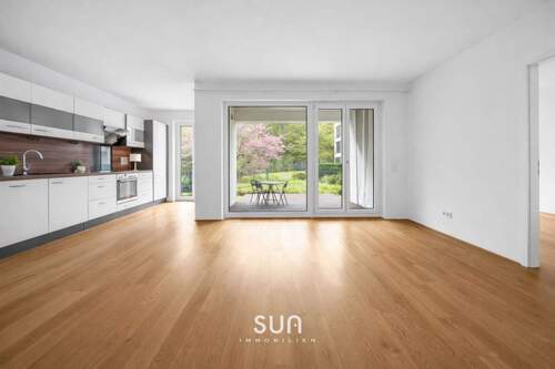 OFFENER KÜCHEN-UND WOHNBEREICH - 2 Zimmer Etagenwohnung in Langen (Hessen)