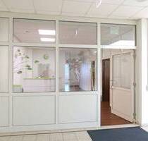 N-Wetzendorf: Bürofläche mit ca. 182 m² - 6-9 Räume - 1.OG - in kleinem Einkaufszentrum - Nürnberg