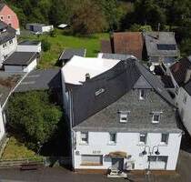 Traumhaftes Immobilienpaket mit Einfamilienhaus, Gastronomie und Baugrundstück - Platz für Träume! - Niederwörresbach