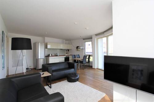 Wohnzimmer - 2 Zimmer Etagenwohnung in Hamburg