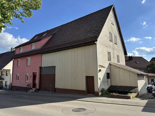 Außenansicht - Mehrfamilienhaus, Wohnhaus mit 125,00 m² in Jettingen zum Kaufen