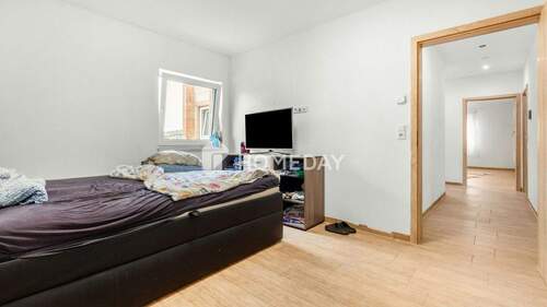 1. OG Elternschlafzimmer 2 - 