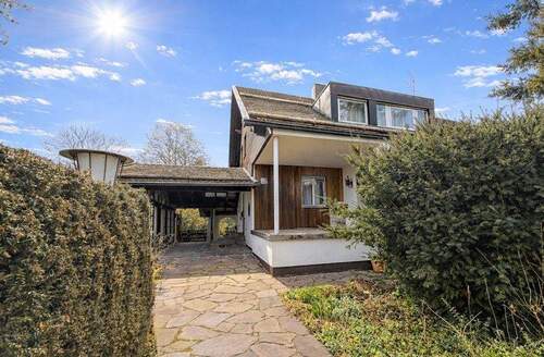 Haus - Einfamilienhaus mit Modernisierungsbedarf in bester, zentraler Lage von Gröbenzell