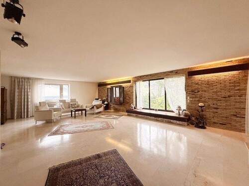 01 Wohnen.JPG - 7 Zimmer Einfamilienhaus zum Kaufen in Gröbenzell