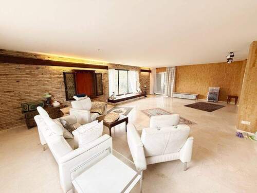 02 Wohnen.JPG - 7 Zimmer Einfamilienhaus in Gröbenzell