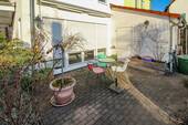 vorderer Terrassenbereich - 