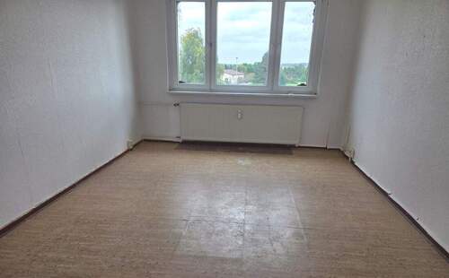 3. OG rechts Zimmer 1 - 1 Zimmer Etagenwohnung zur Miete in Burow