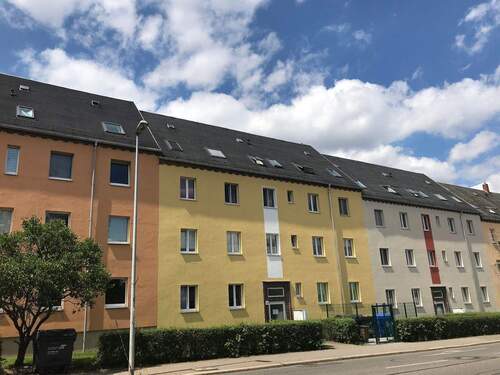 Hausansicht - 2 Zimmer Etagenwohnung in Chemnitz