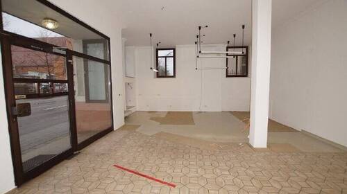 Laden - Gewerbeobjekt (Büro, Produktion, Verkauf) zur Miete in Straubing