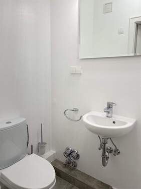 Gäste-WC - 2 Zimmer Etagenwohnung in Hamburg