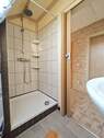 OG Bad mit Dusche - 