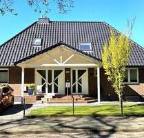 Traumhaus Bungalow + sep. Einliegerwhg. + Innenhof mit Pool + Garage uvm. + 0 % Käuferprovision! - Delmenhorst Hasport/Annenheide