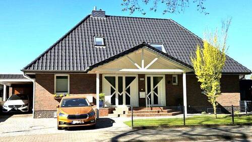 Lassen Sie sich dieses Traumhaus nicht entgehen! - 