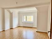 2 Wohnen - 3 Zimmer Etagenwohnung zur Miete in Dresden