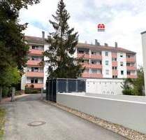 90571 Schwaig-Behringersdorf, Ortsmitte, zentrale Lage 95m² EG, 2 Balkone, inkl. Garage - Schwaig b. Nürnberg