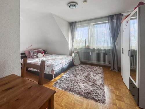 Schlafzimmer DG - 
