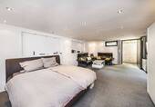 Zimmer mit sep. Eingang - 