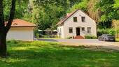 Hauseingangsbereich und Garage - 5 Zimmer Einfamilienhaus zur Miete in Mönchengladbach