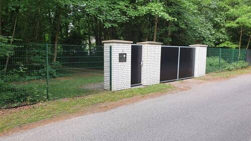 Elektrische Toreinfahrt - 5 Zimmer Einfamilienhaus in Mönchengladbach