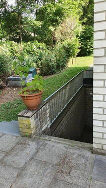 Separater Eingang Keller - 
