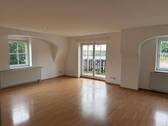 Wohnzimmer - große 2-Raum-Wohnung mit Terrasse!