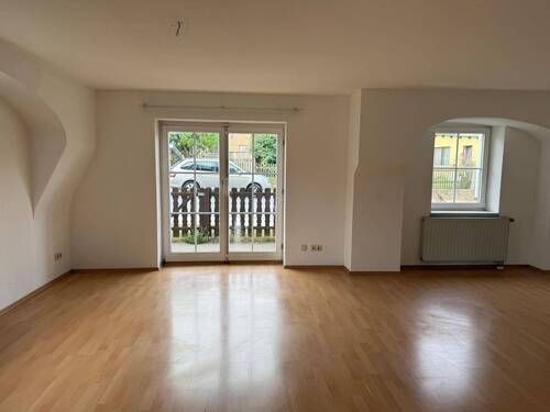 Zugang zur Terrasse - 2 Zimmer Etagenwohnung zur Miete in Diera-Zehren