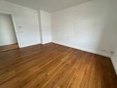 Wohnzimmer - Ihr neues Zuhause wartet! Helle Wohnung mit Balkon
