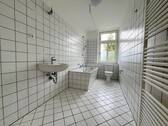 Bad.jpg - Etagenwohnung mit 62,70 m&sup2; in Chemnitz zur Miete