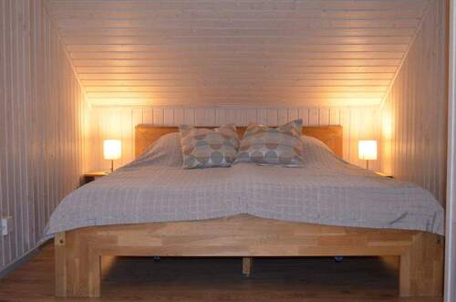 Schlafzimmer 1 oben - 