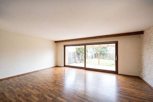 Wohnzimmer - 5 Zimmer Reihenmittelhaus zum Kaufen in Ditzingen