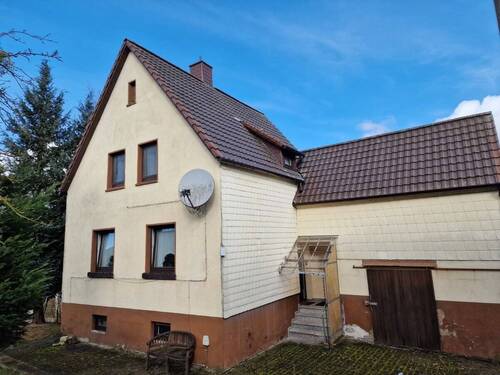 Bild... - Im Ortsteil der Kurstadt Bad Lauterberg wird zum kauf einEinfamilienhaus angeboten.