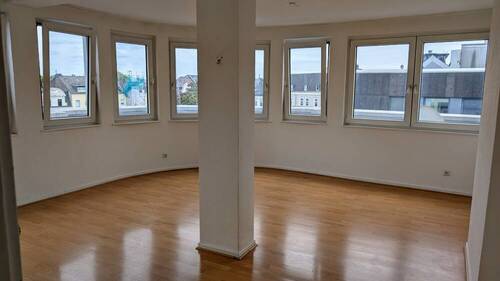 Wohnzimmer - Schöne 2-Zimmerwohnung, mit großer Terrasse im Gründerzeitviertel