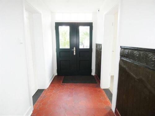 Eingang - 6 Zimmer Einfamilienhaus in Köln