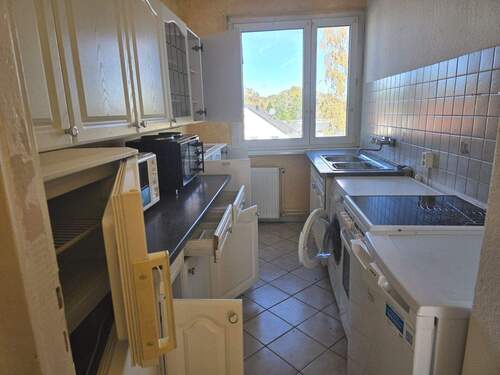 2. OG rechts Küche - 2 Raumwohnung mit Einbauküche im ländlichen Burow ab sofort bezugsfrei!