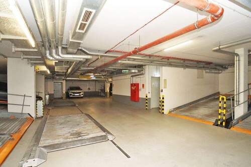 Tiefgarage - 