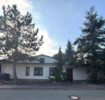 Stilvolle Wohn- und Gewerbeimmobilie in Karsdorf mit charmantem Garten und moderner Technologie - Ein Juwel in Sachsen-Anhalt!