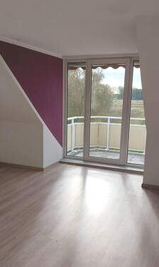 Wohnzimmer - 2 Zimmer Etagenwohnung zur Miete in Wusterhausen (Dosse)