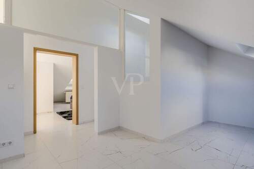 Schlafzimmer 1 im Dachgeschoss - 