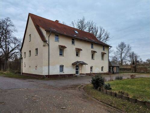 Wohnaus 1 - Mehrfamilienhaus, Wohnhaus in Hedersleben zum Kaufen