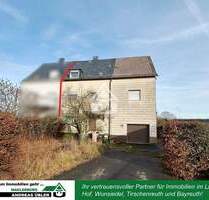 Große Doppelhaushälfte mit Nebengebäude - Pechbrunn