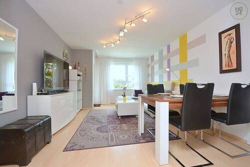 Bild1 - Modern möblierte, helle Wohnung mit Balkon in Böblingen